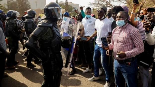 Senegal Opposition Leader Sonko 'arrested' After Clashes