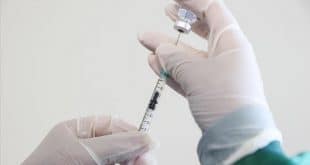 compulsory vaccination for vaccine distributor staff