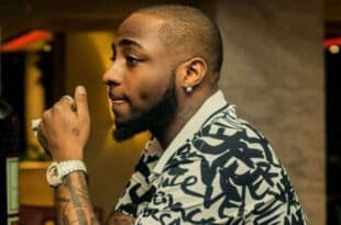 Davido receives millions of naira from fans