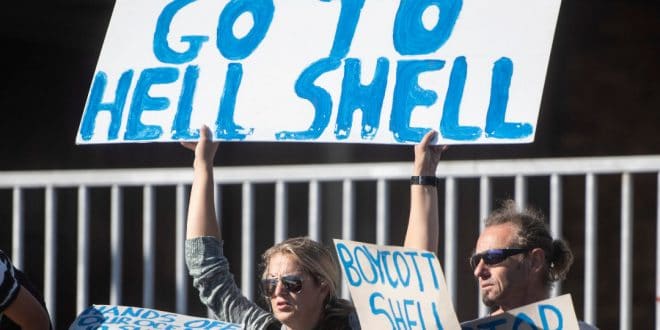South Africa court blocks Shell oil exploration