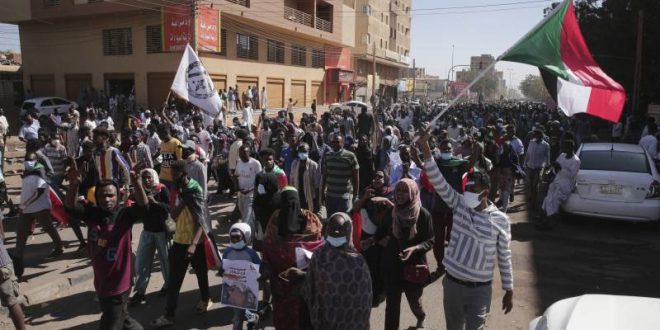 Sudan: at least four shot dead during protests
