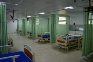 two doctors suspended for having had sex in Tanzania