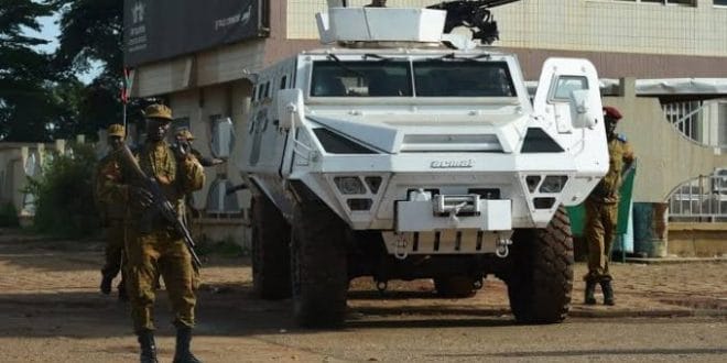 Burkina Faso: army officers arrested for plotting a coup