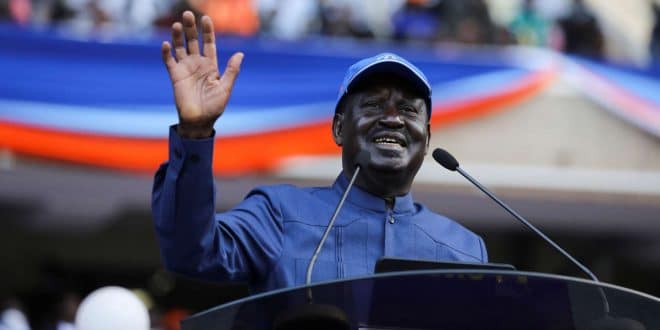 Kenya: backed by President Kenyatta, Raila Odinga makes a special call