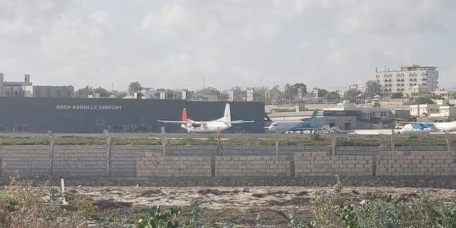 Somalia: several dead in the attack on the main airport military base