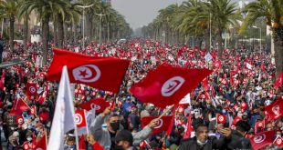 Tunisia: union calls for national strike over living costs