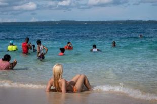 Zanzibar denounces abuse of scantily clad tourists