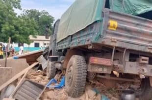 Ghana: Military truck runs into shops and kills one