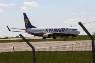 Ryanair defends Afrikaans test on SA travellers