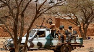Burkina Faso: at least 100 killed by gunmen over the week-end