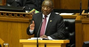 South Africa: mixed reactions after calls for Ramaphosa's resignation