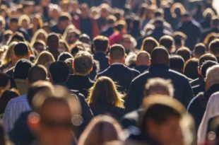 "World population will reach ... in November" - UN agency