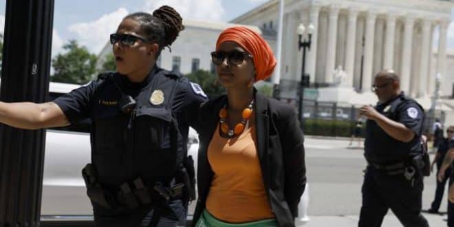 United States: lawmakers arrested for demonstrating for right to abortion