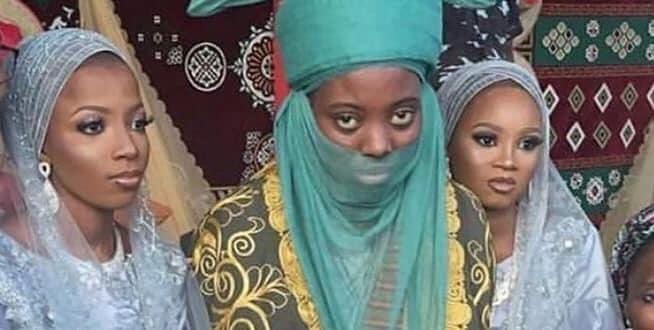Nigeria: 22-year-old prince marries two women on the same day