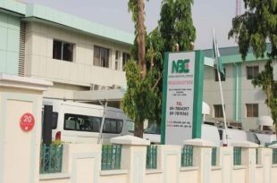 Nigeria: 53 TV and radio stations threatened with closure