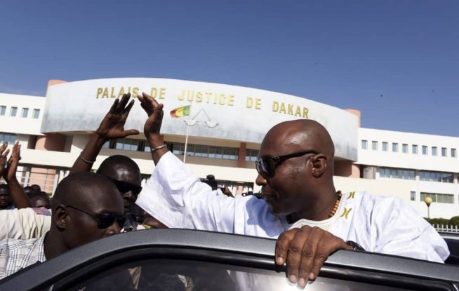 Senegal: the mayor of Dakar sentenced to 2 years in prison