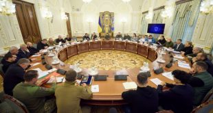 Ukrainian president calls for early NATO membership