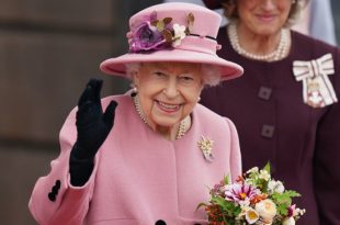 Death certificate reveals what Queen Elizabeth II died of