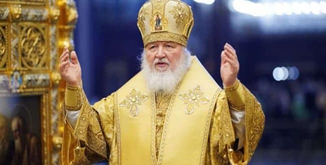 Patriarch Kirill congratulates Putin on his 70th birthday