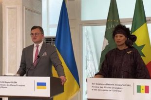 Ukraine foreign minister begins Africa tour in Senegal