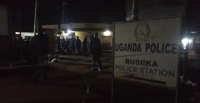 Uganda: two police officers shot dead in gunmen attack