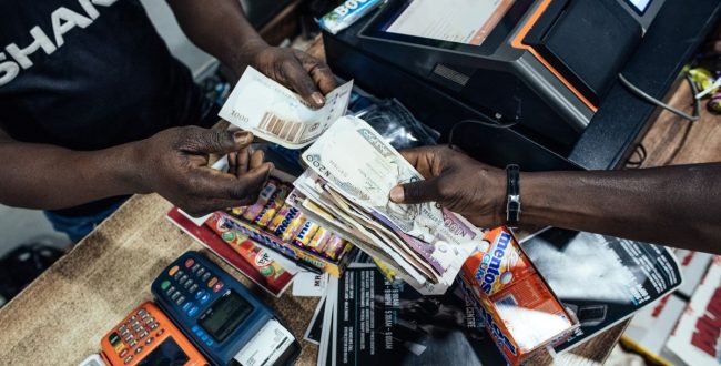 Nigerian MPs push to scrap cash withdrawal limits