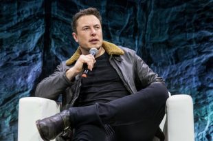 Elon Musk denounces the "anti-white racism" of American media