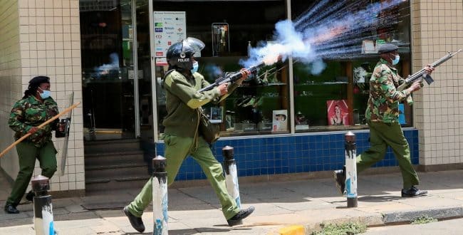 Kenyan opposition politicians arrested during anti-power protests