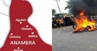 Anambra youths set five robbers on fire