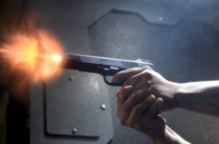 Robbers shoot three policemen at a Lagos checkpoint
