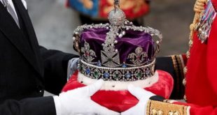 South Africans call for UK to return diamonds set in crown jewels