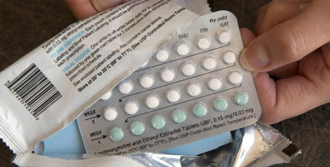 US allows sale of contraceptive pill without a prescription