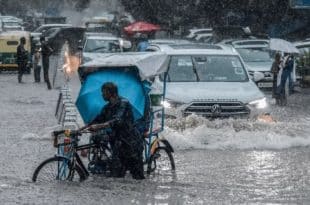 At least 13 people have died and many more are missing after heavy rains hit several villages in the Bulambuli district of eastern Uganda.