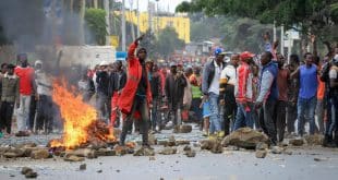 Kenyan sets himself on fire over cost of living