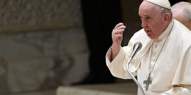 Pope deplores 'deeply reactionary' attitude among US Catholics