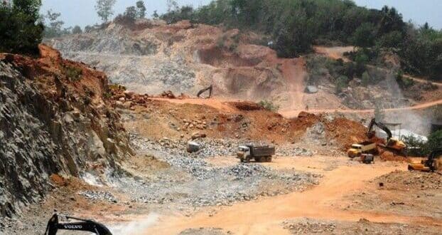 At least four dead after Chinese quarry explodes in Ghana