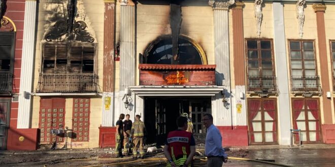 At least thirteen dead after fire in nightclub