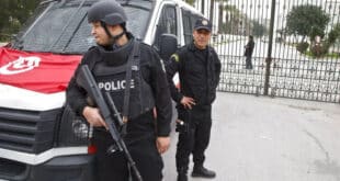 Tunisian police arrest five Islamists who escaped from prison last week