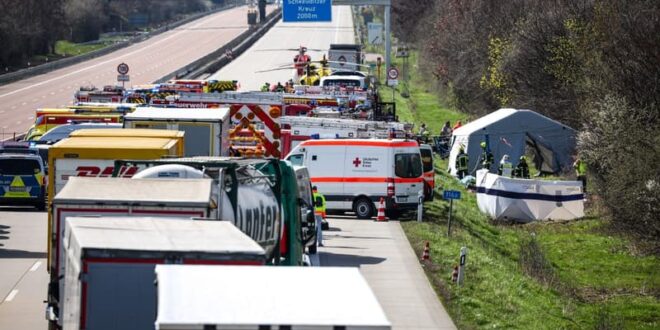 Several dead after bus accident on motorway near Leipzig
