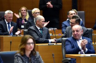 Slovenian MPs will vote to officially recognize the State of Palestine