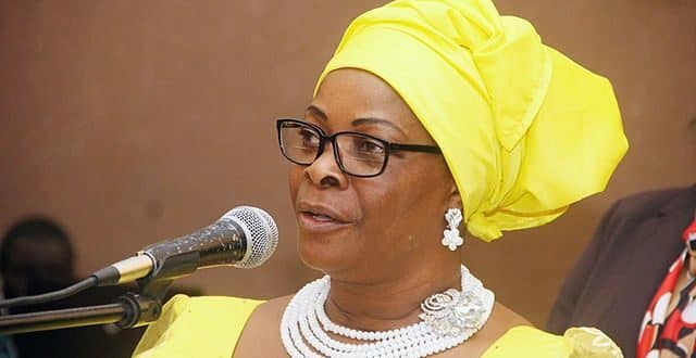 Zambia : former first lady arrested on fraud charges