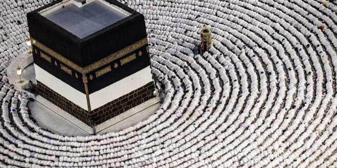 At least 550 pilgrims mostly Egyptians died from heat during hajj in Mecca