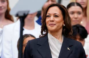 USA: Kamala Harris praises Joe Biden