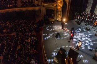 Moscow students dance to honour WWII veterans