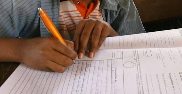 Explosion in Central Africa kills 29 students taking exams