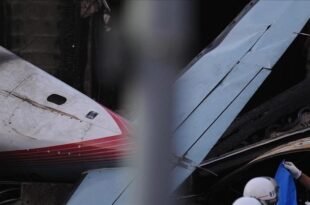 South Africa: pilot and two passengers die in plane crash